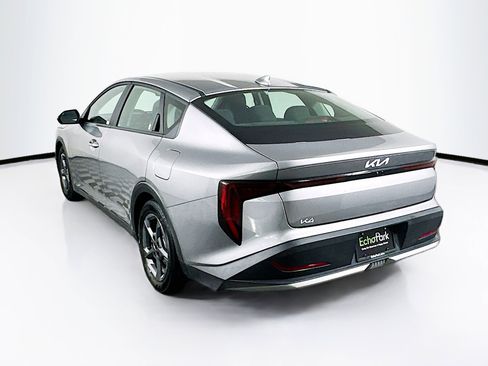 Used 2025 Kia K4 LXS image 5