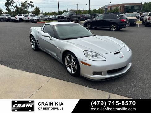 Used 2012 Chevrolet Corvette Grand Sport w/ 4LT Preferred Equipment Group RWD image 11