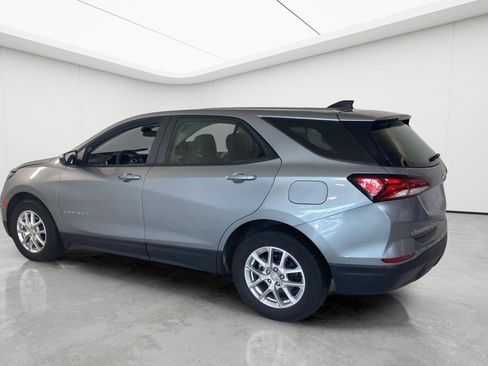 Used 2024 Chevrolet Equinox LS FWD image 8