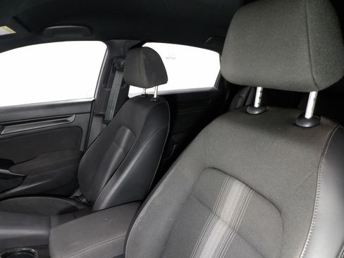 Used 2025 Honda Civic Sport image 11