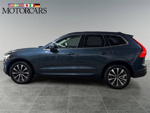 Certified 2023 Volvo XC60 B5 Core w/ Climate Package image 6