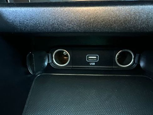 Used 2023 Kia Forte LXS image 31