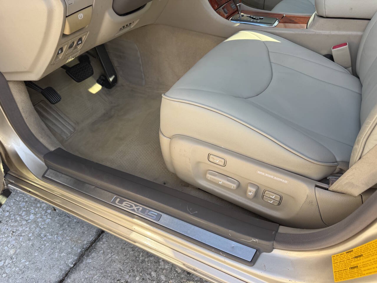 Used 2002 Lexus LS 430 RWD image 31