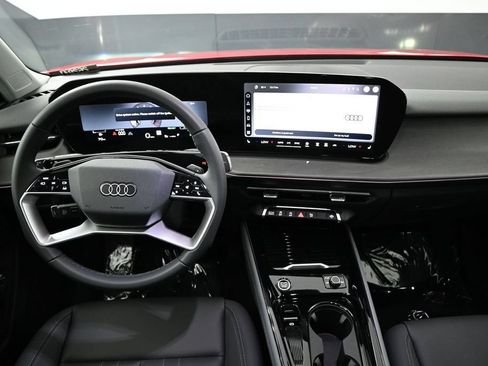 New 2026 Audi Q3 quattro 2.0T AWD/4WD image 12