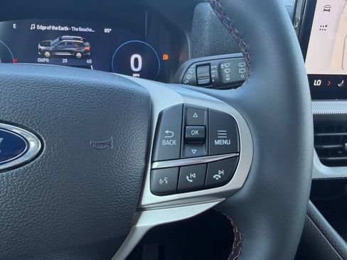New 2026 Ford Explorer Active AWD/4WD image 16