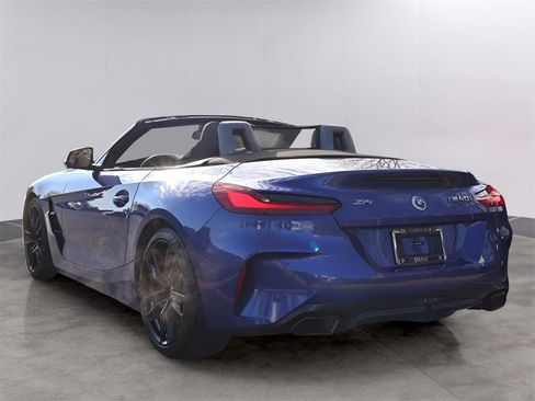 Used 2024 BMW Z4 M40i w/ Premium Package image 5