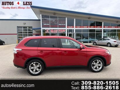 Used 2015 Mitsubishi Outlander SE