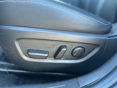 Used 2024 MAZDA CX-50 AWD 2.5 S w/ Preferred Package image 16