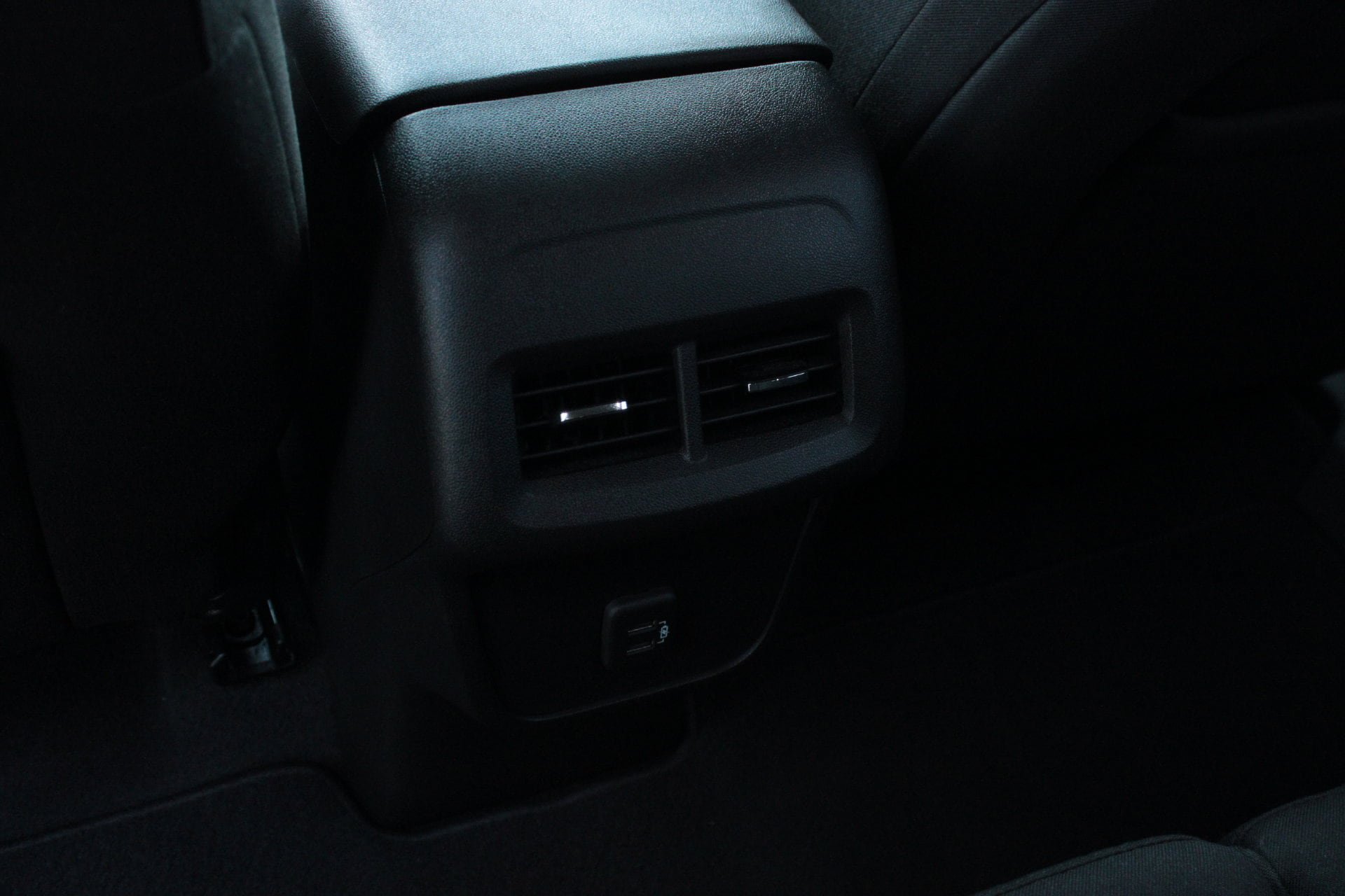 Used 2019 Chevrolet Equinox LT AWD/4WD image 22