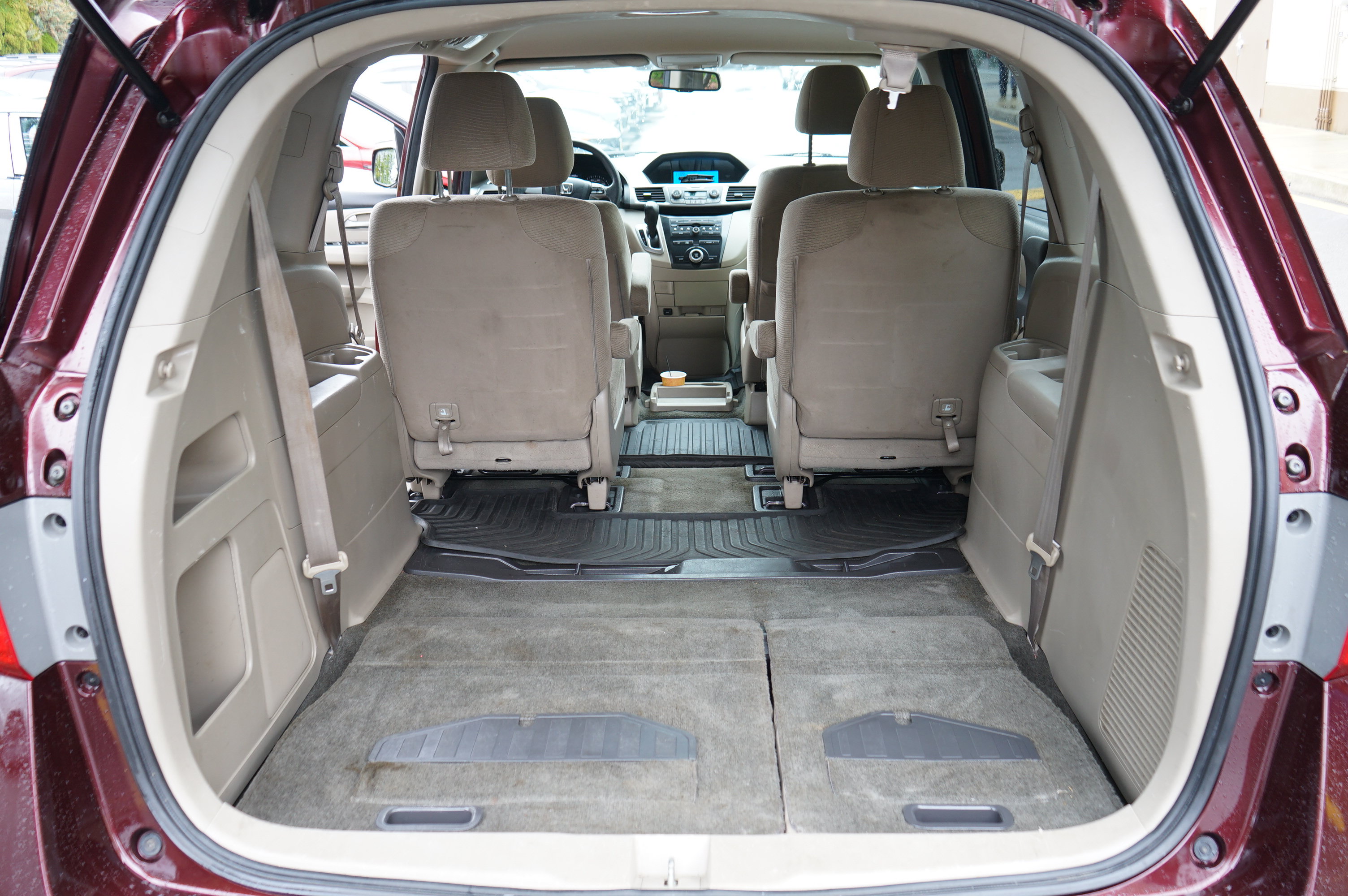 Used 2012 Honda Odyssey LX image 21