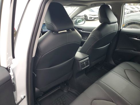 Used 2023 Toyota Camry XSE image 15
