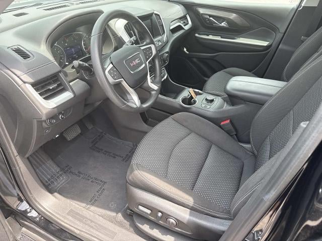 Used 2023 GMC Terrain SLE w/ Driver Convenience Package FWD image 14