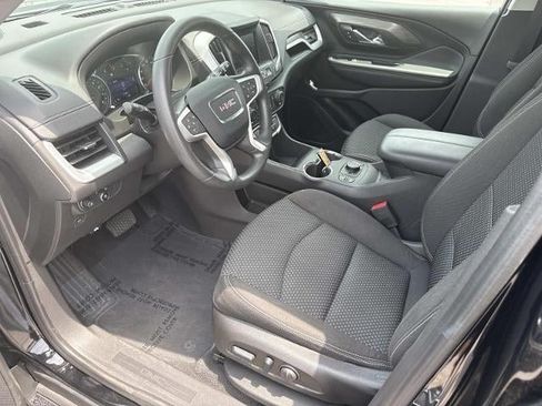 Used 2023 GMC Terrain SLE w/ Driver Convenience Package FWD image 14