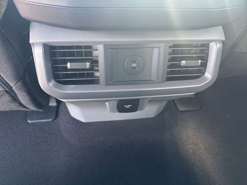 Used 2025 Ford F150 Lightning XLT image 11