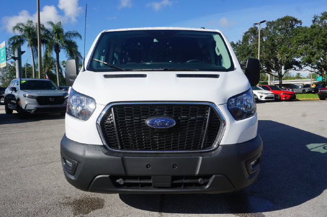 Used 2025 Ford Transit 250 Low Roof w/ Exterior Upgrade Package RWD image 27