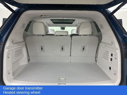 Used 2025 Buick Enclave Avenir w/ Super Cruise Package image 28