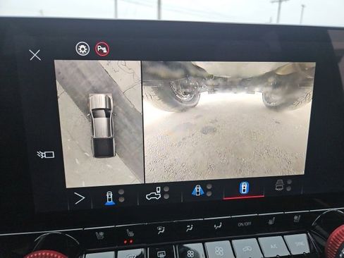 New 2026 GMC Canyon AT4X image 28