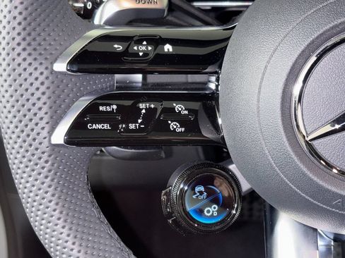 Certified 2026 Mercedes-Benz GLC 43 AMG 4MATIC image 18