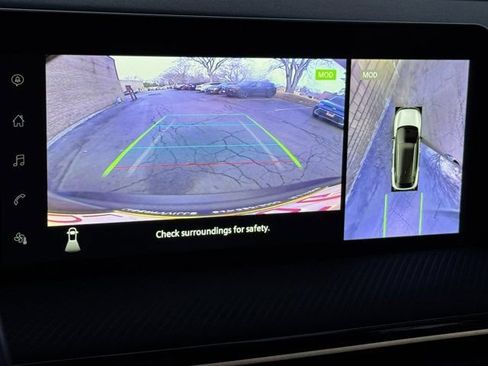 Used 2025 Nissan Kicks SR image 27