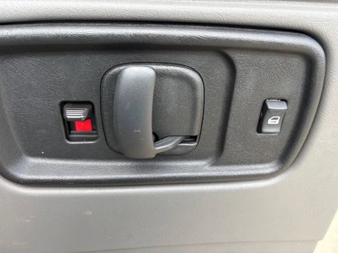 Used 2023 Chevrolet Express 3500 LS RWD image 46