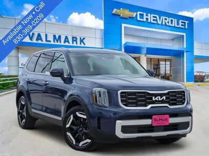 Used 2025 Kia Telluride S