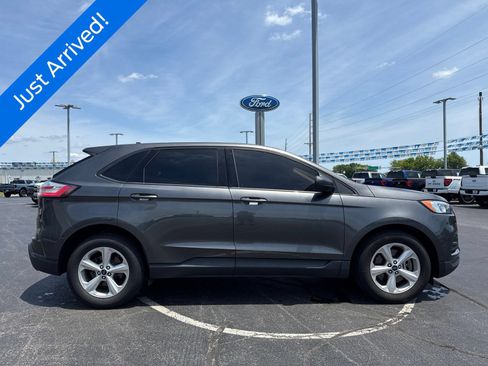 Used 2020 Ford Edge SE AWD/4WD image 4