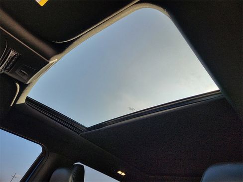 Used 2020 Ford F150 Raptor w/ Equipment Group 801A Mid image 30