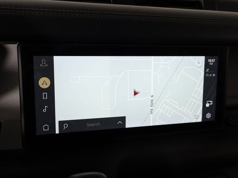 Used 2020 Land Rover Defender 110 HSE image 7