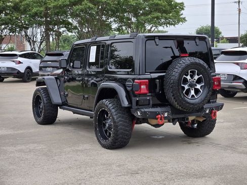 Used 2021 Jeep Wrangler Unlimited Rubicon AWD/4WD image 3