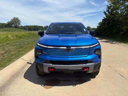 New 2026 Chevrolet Silverado EV Trail Boss w/ Plus Package AWD/4WD image 12
