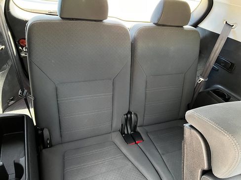 Used 2020 Kia Sorento AWD V6 image 14