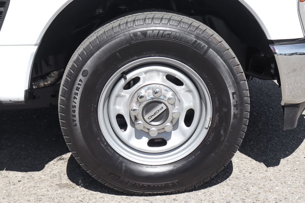 Used 2024 Ford F250 XL w/ XL Chrome Package RWD image 45