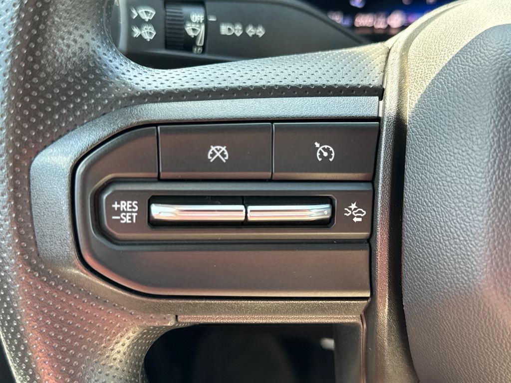 Certified 2024 Chevrolet Colorado Trail Boss w/ Advanced Trailering Package AWD/4WD image 24