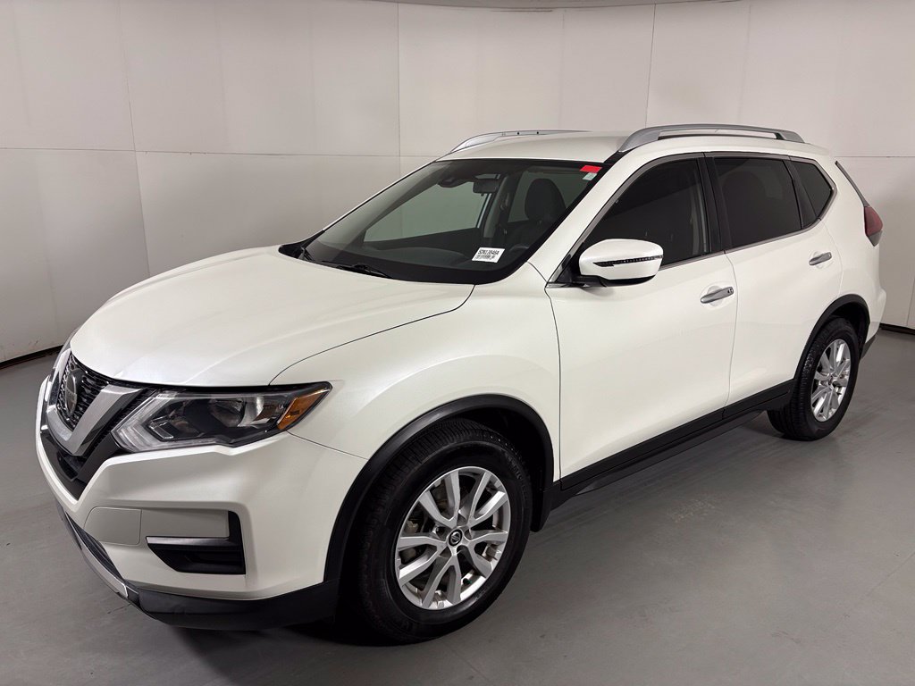 Used 2019 Nissan Rogue SV FWD image 4
