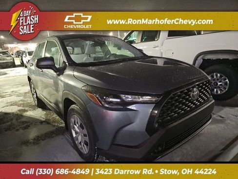 Used 2024 Toyota Corolla Cross L image 1