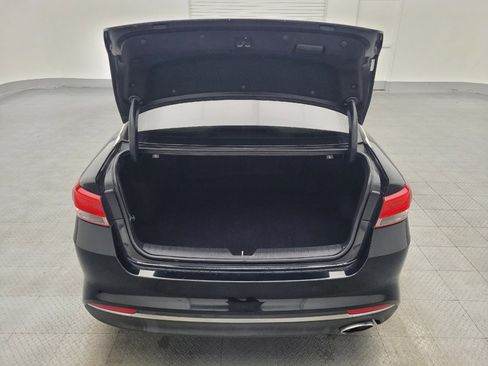 Used 2018 Kia Optima EX w/ Premium Package image 29