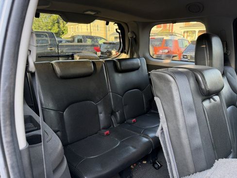 Used 2012 Nissan Pathfinder Silver AWD/4WD image 13