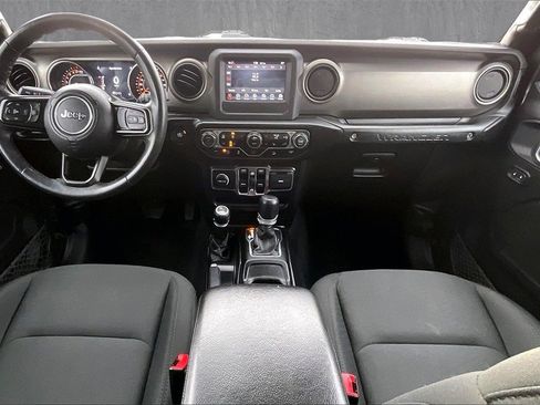 Used 2019 Jeep Wrangler Unlimited Sport S image 7