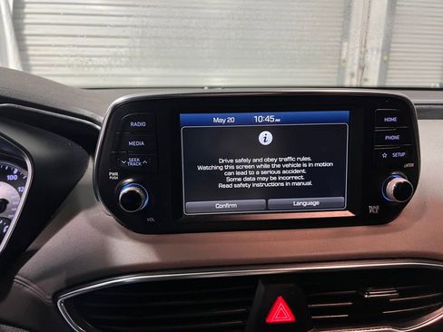 Used 2019 Hyundai Santa Fe SE FWD image 23