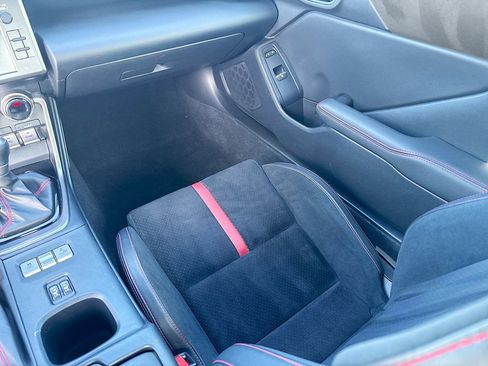 Used 2024 Subaru BRZ Limited RWD image 22
