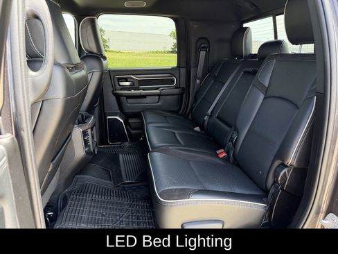 Used 2025 RAM 2500 Laramie w/ Sport Appearance Package AWD/4WD image 34