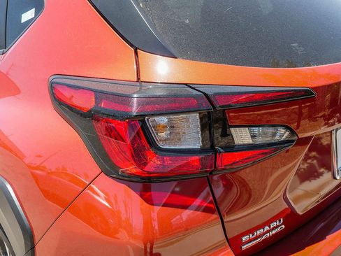 Used 2024 Subaru Crosstrek 2.0i Premium AWD/4WD image 15
