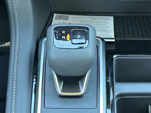 New 2025 Nissan Pathfinder SV w/ Black Appearance Package image 15