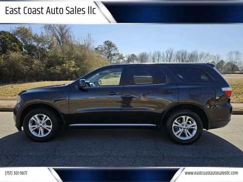 Used 2013 Dodge Durango SXT image 1