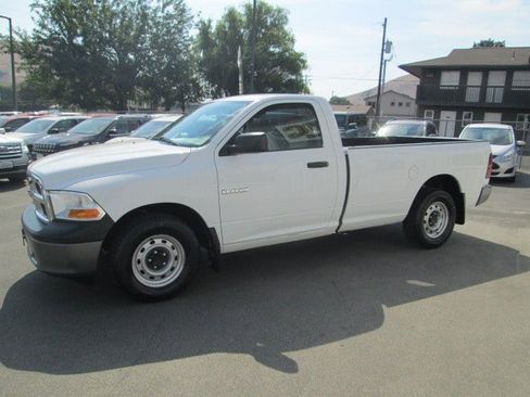 Used 2010 Dodge Ram 1500 Truck ST image 3
