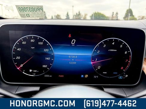 Used 2024 Mercedes-Benz GLC 300 image 31