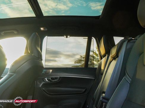 Used 2019 Volvo XC90 T6 R-Design image 26