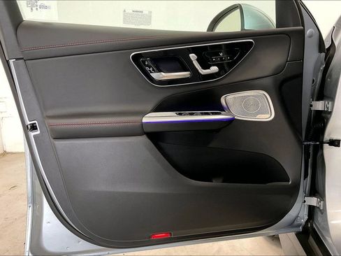 New 2026 Mercedes-Benz GLC 43 AMG 4MATIC Coupe image 10