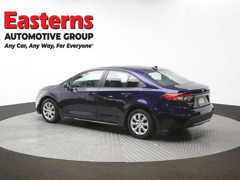 Used 2022 Toyota Corolla LE image 63