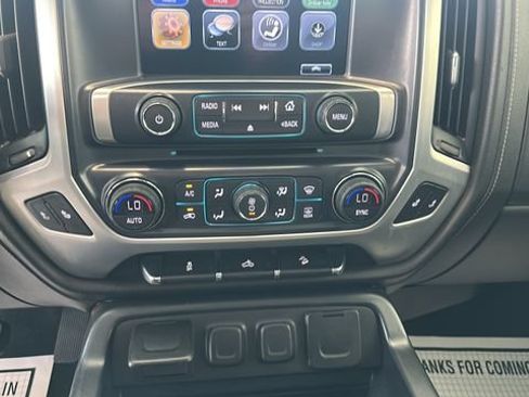 Used 2018 GMC Sierra 1500 SLE w/ Elevation Edition AWD/4WD image 13